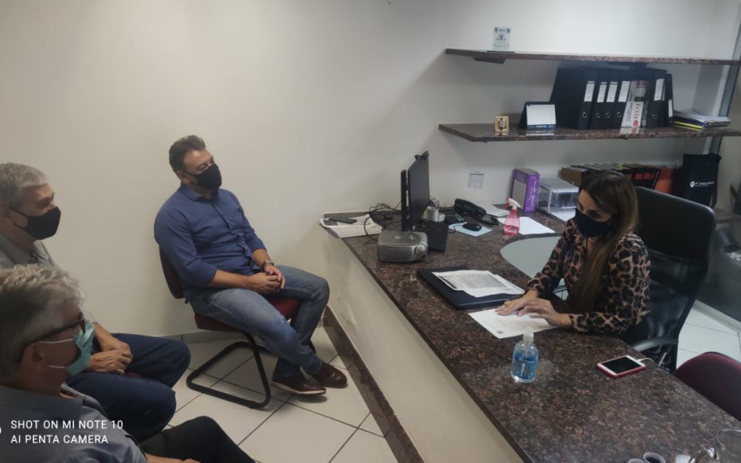 Diretoria do sindicato realiza visita no cartório 2º Ofício